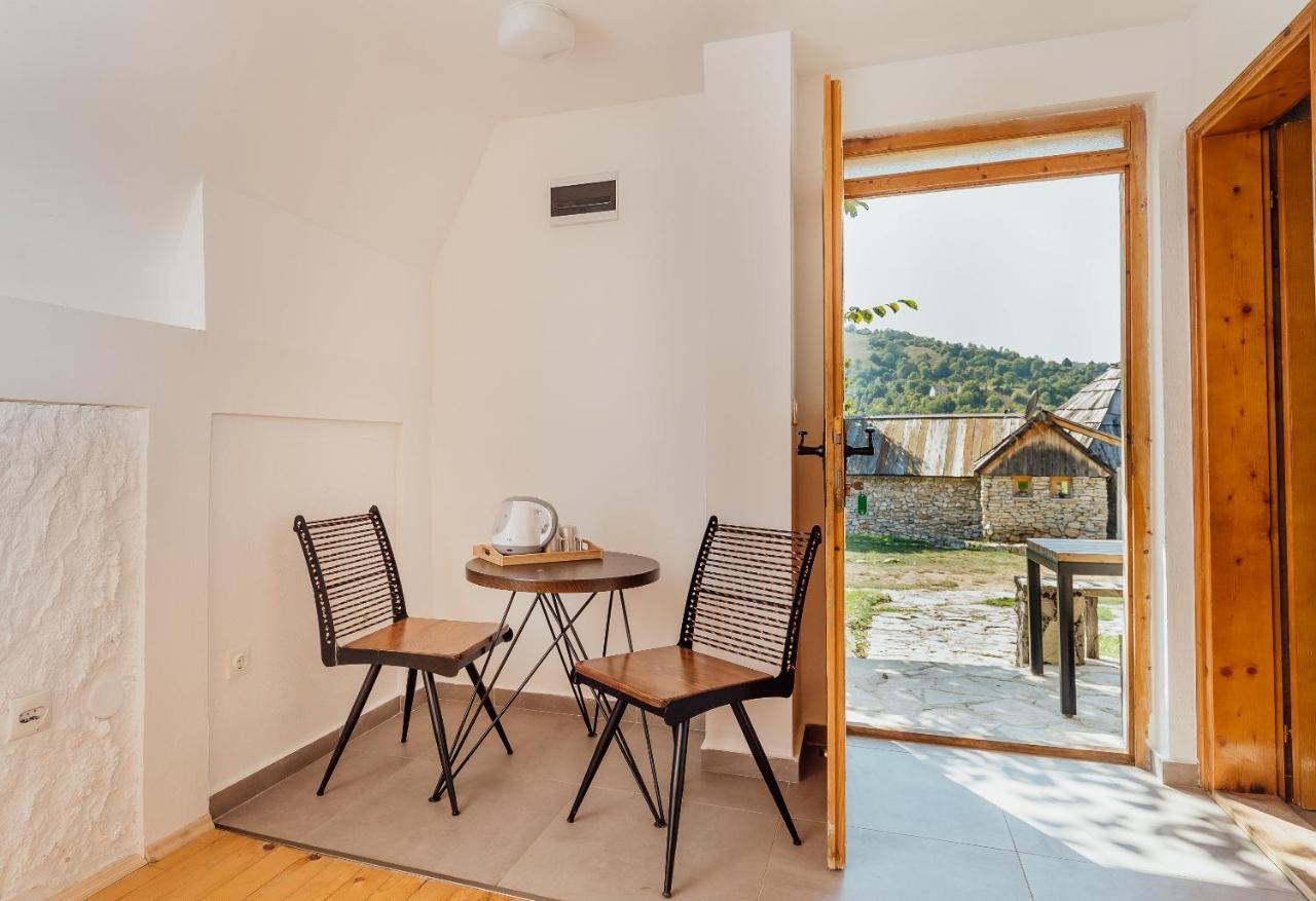 Eco Village Nevidio Poscenje Εξωτερικό φωτογραφία